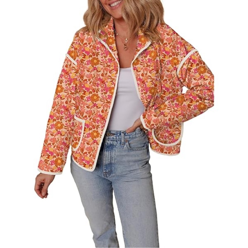 Dokoto New With Tags Floral Quilted Jacket. Size S